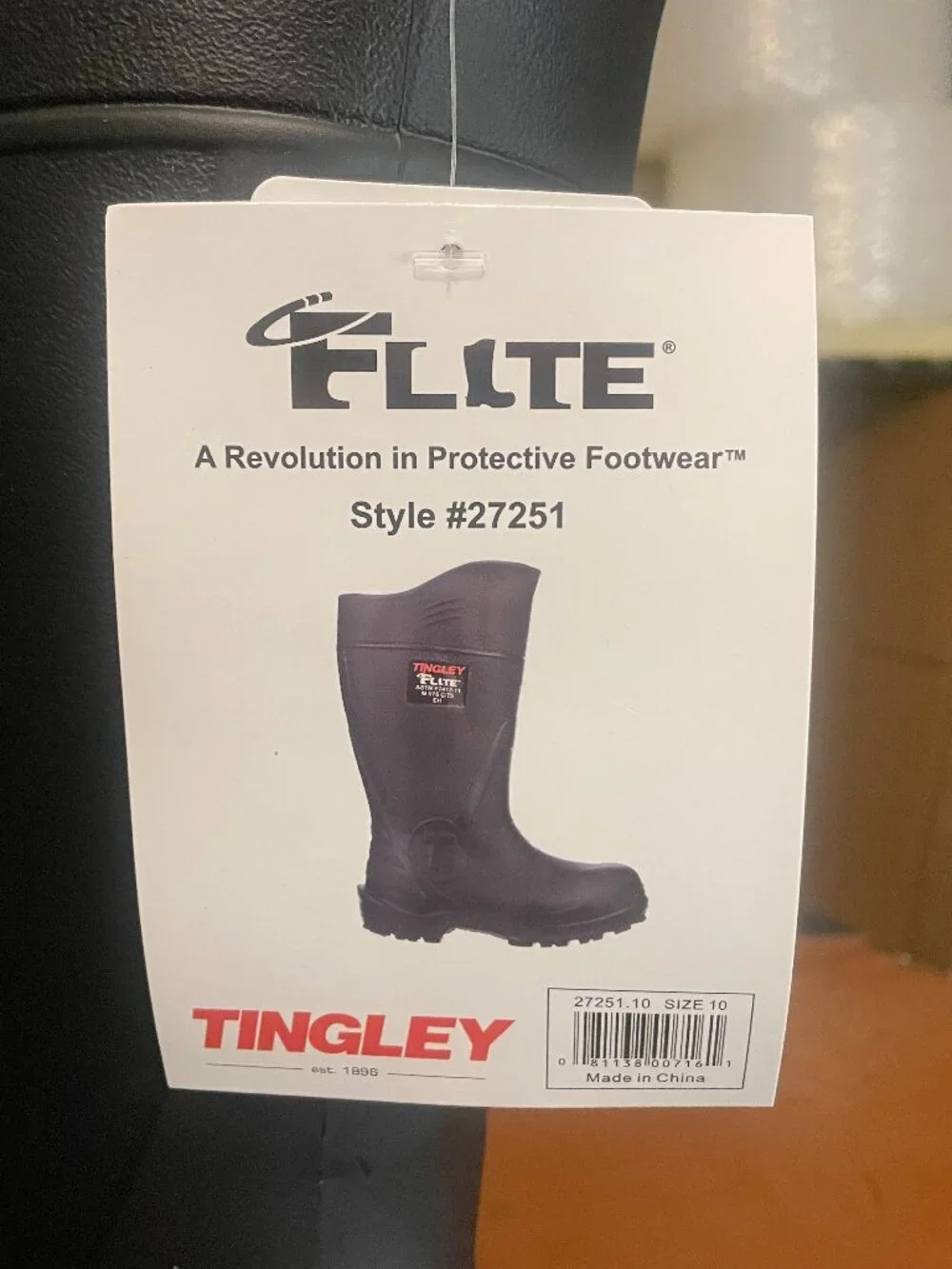 TINGLEY Flite Men's Size 10 27251 Composite Safety Toe Knee Boot Cleated Outsole
